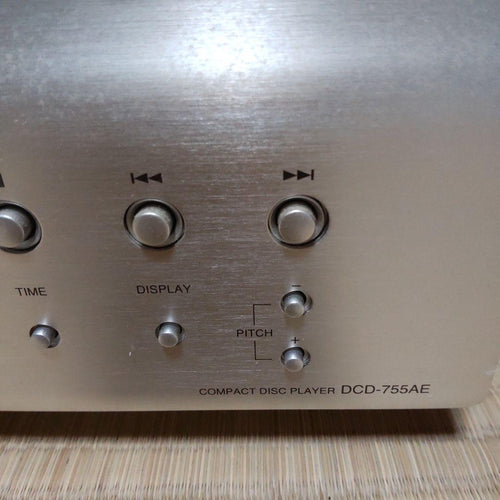 Cd Sacd Player Denon Dcd-755Ae