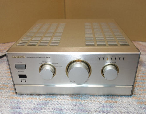 Onkyo Integrated Amplifiers A-922M