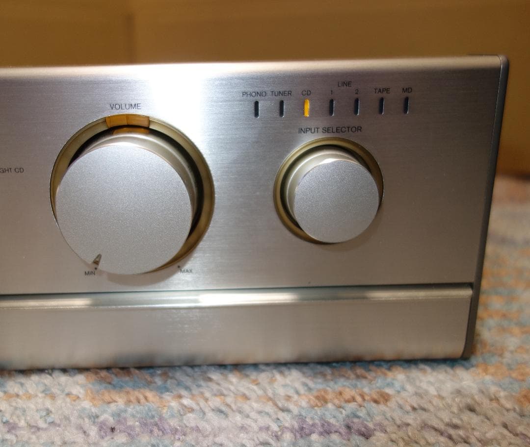 Onkyo Integrated Amplifiers A-922M