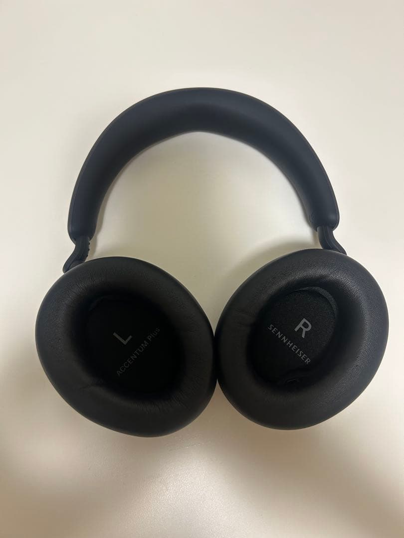 Sennheiser Wireless Headphones Accentum Plus