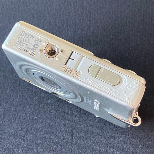 Canon Compact Digital Cameras Ixy 40 Ccd