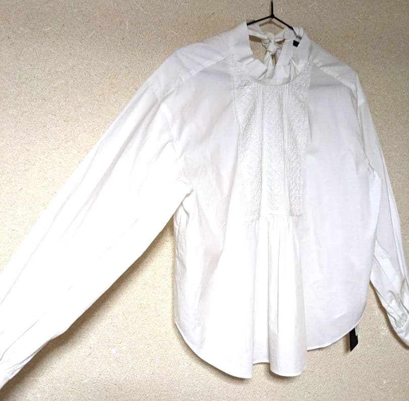 Tomorrowland Long-Sleeve S