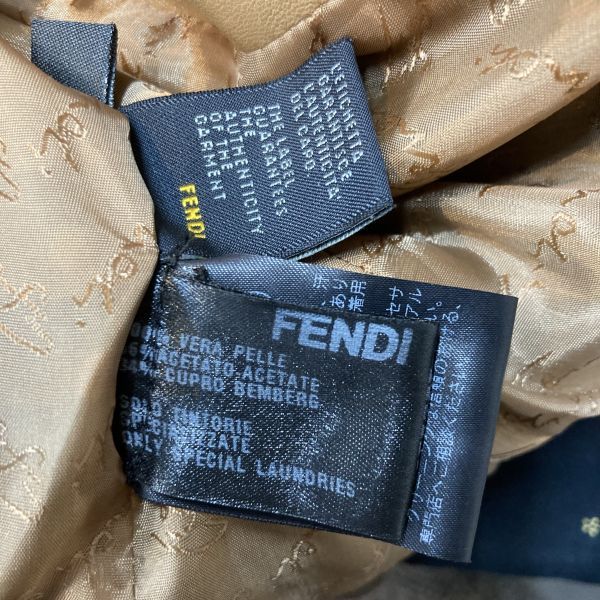 Fendi Others 42 M-L 11 Z6B581