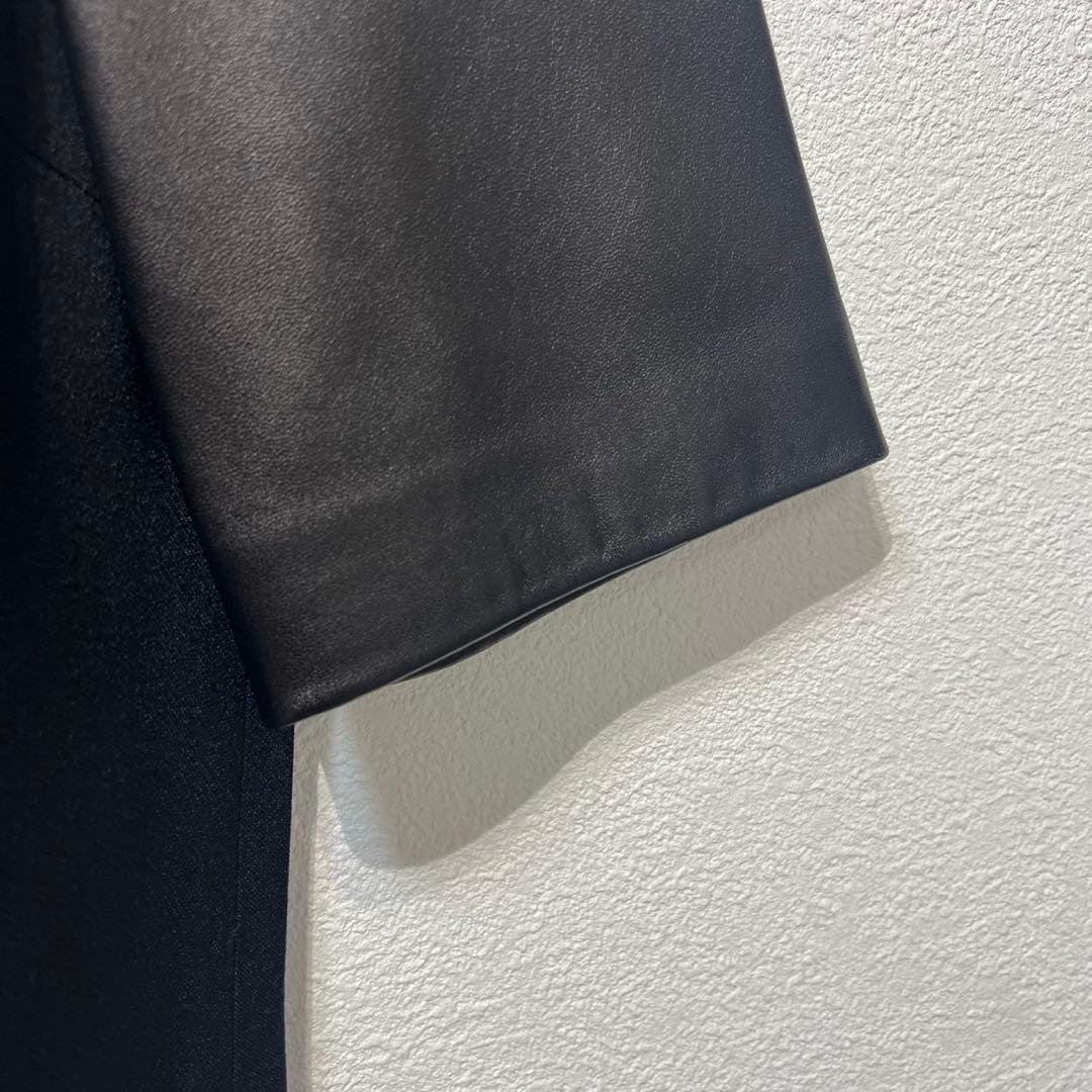 Miu Short-Sleeve
