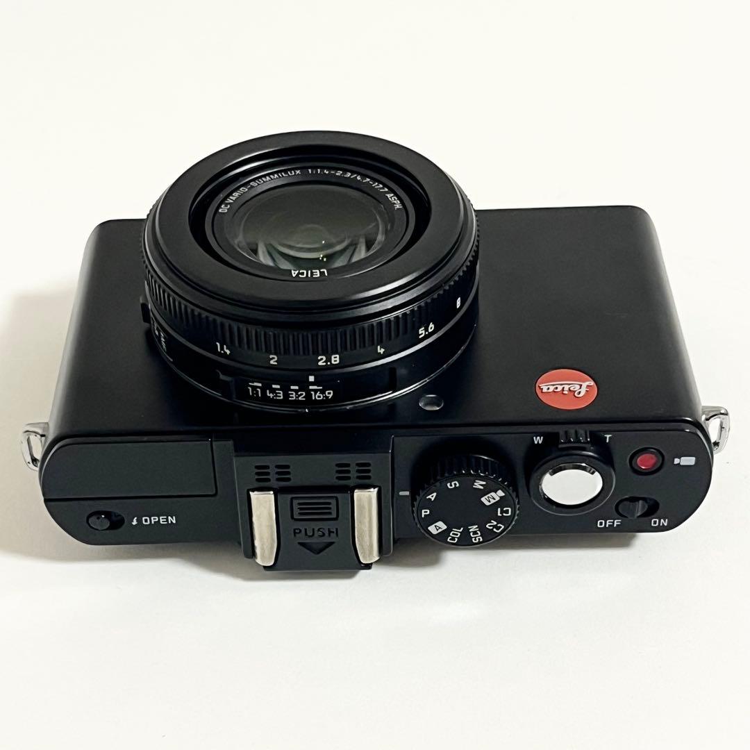 Leica Compact Digital Camera D-Lux6