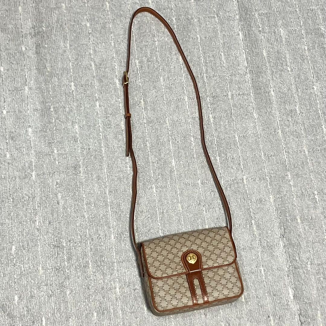 Celine Shoulder Bags
