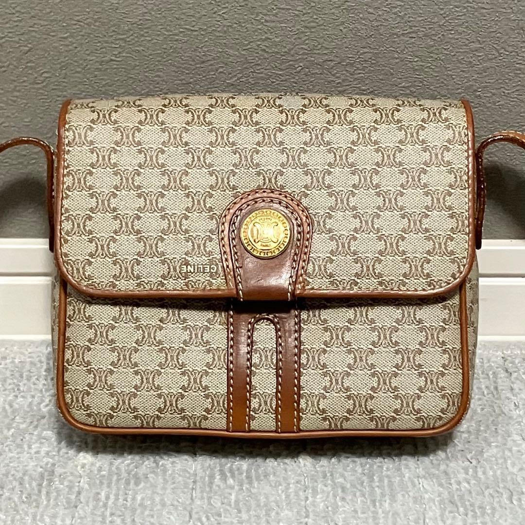 Celine Shoulder Bags