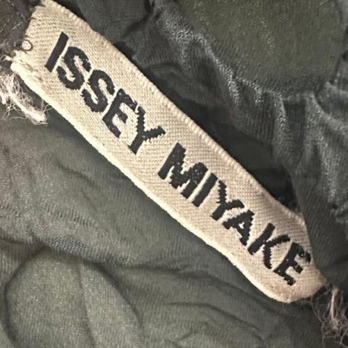Issey Miyake Long-Sleeve