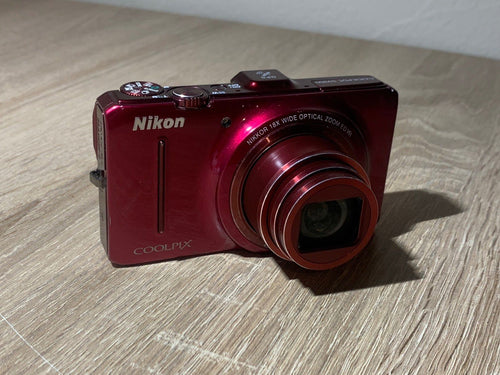 Compact Digital Camera 1625 Nikon Coolpix S9300