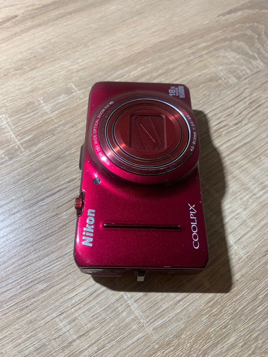 Compact Digital Camera 1625 Nikon Coolpix S9300