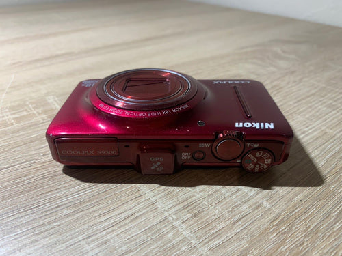 Compact Digital Camera 1625 Nikon Coolpix S9300