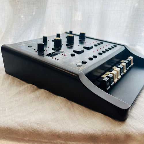 Roland Hardware Instruments Vk-8M