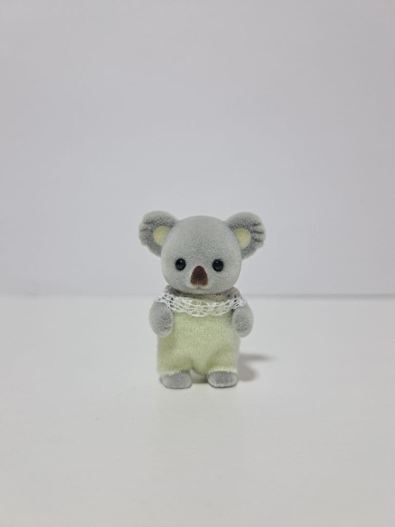 Sylvanian Families Dolls 3
