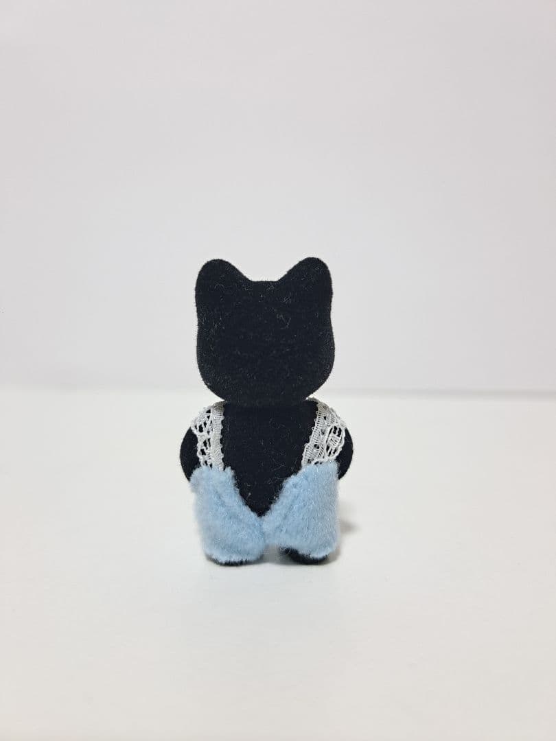 Sylvanian Families Dolls 3