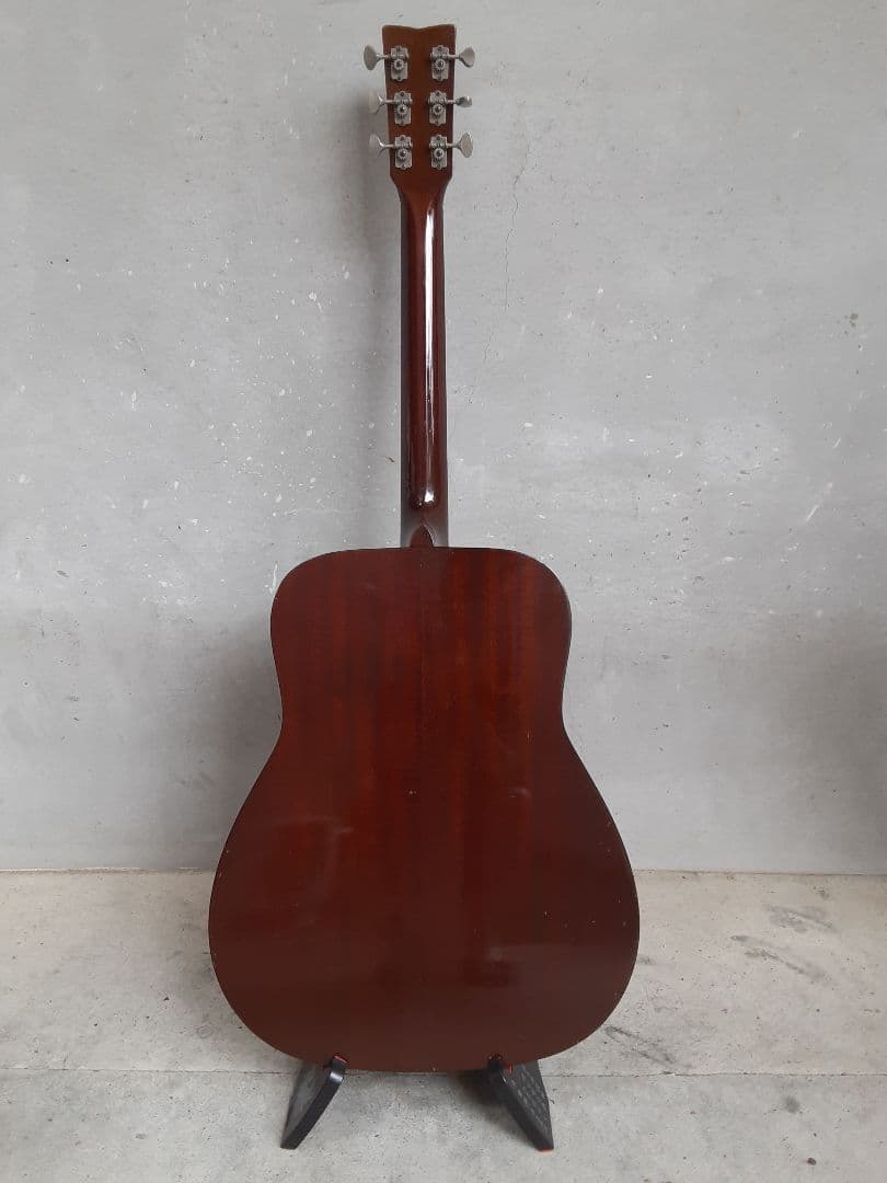 Yamaha Acoustic Guitars Fg180