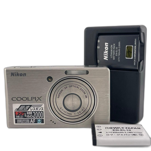 Nikon Compact Digital Camera Coolpix S500