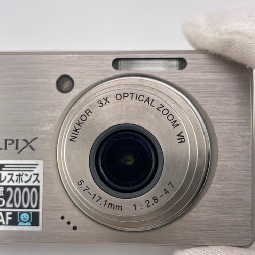 Nikon Compact Digital Camera Coolpix S500