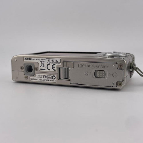 Nikon Compact Digital Camera Coolpix S500