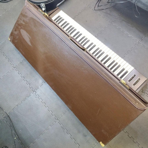 Yamaha Analog Synthesizer Dx9