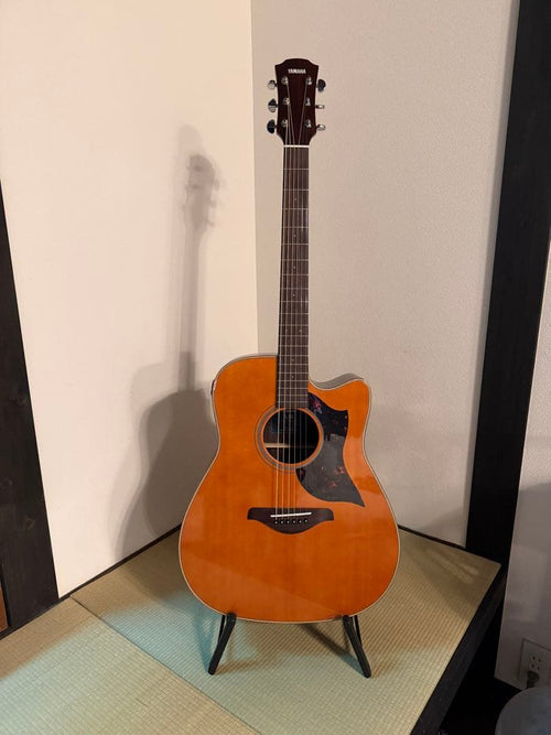 Yamaha Acoustic Guitar A1R