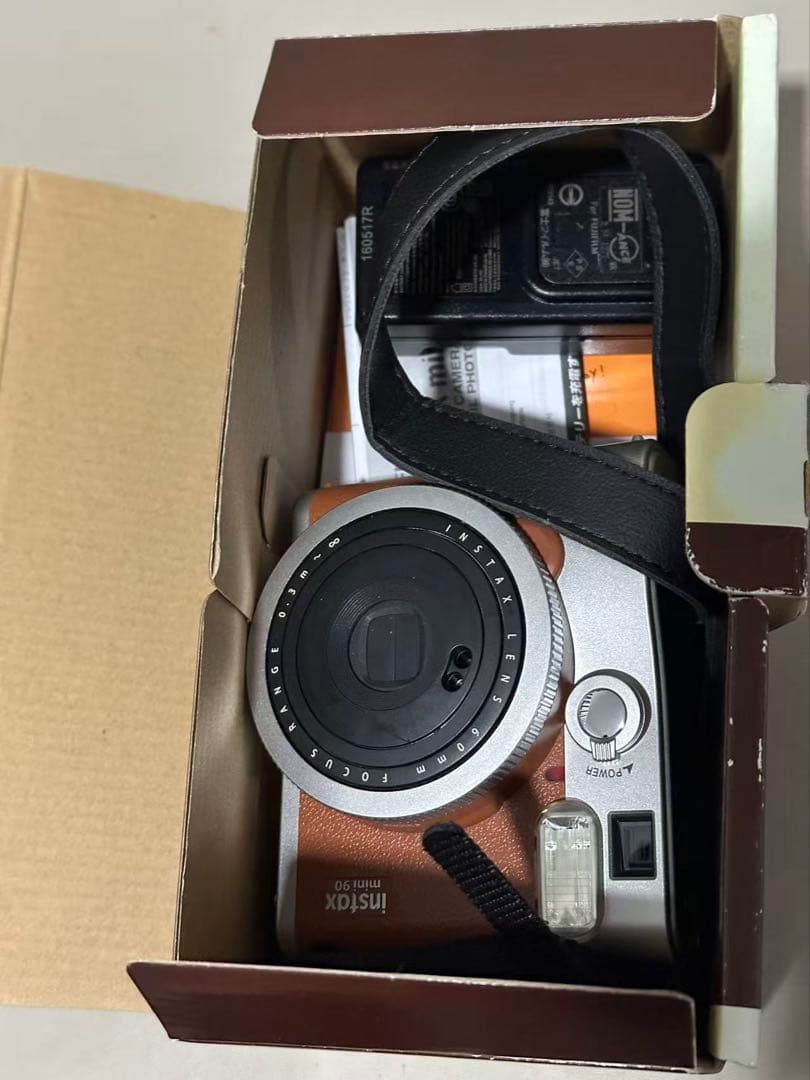 Instant Camera Body Instax Mini 90 Neo Classic