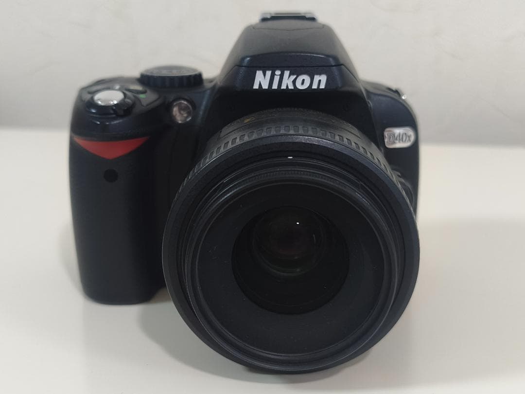 Nikon Digital Slrs D40X Af-S F/1.8G