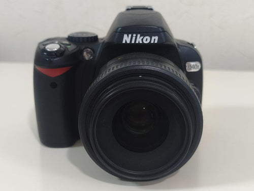 Nikon Digital Slrs D40X Af-S F/1.8G