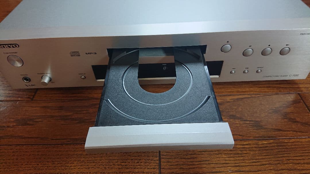 Onkyo Cd Sacd Players C-7030