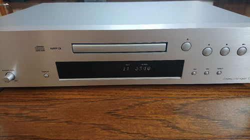 Onkyo Cd Sacd Players C-7030