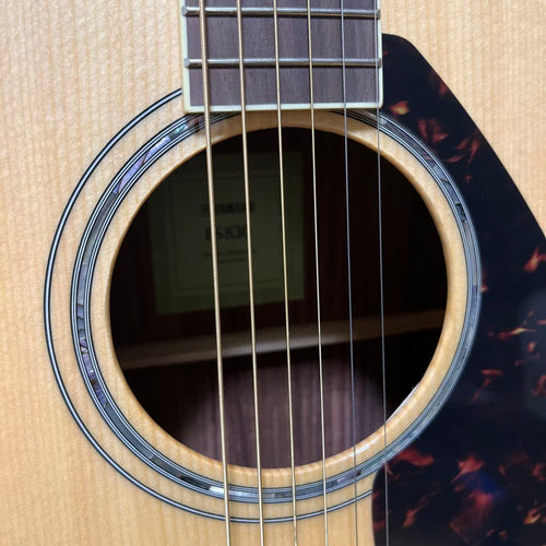 Yamaha Acoustic Guitar Fs830