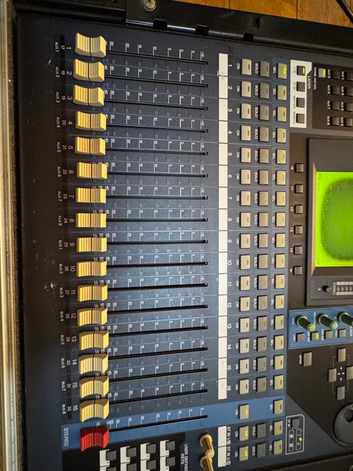 Yamaha Digital Mixers 01V96
