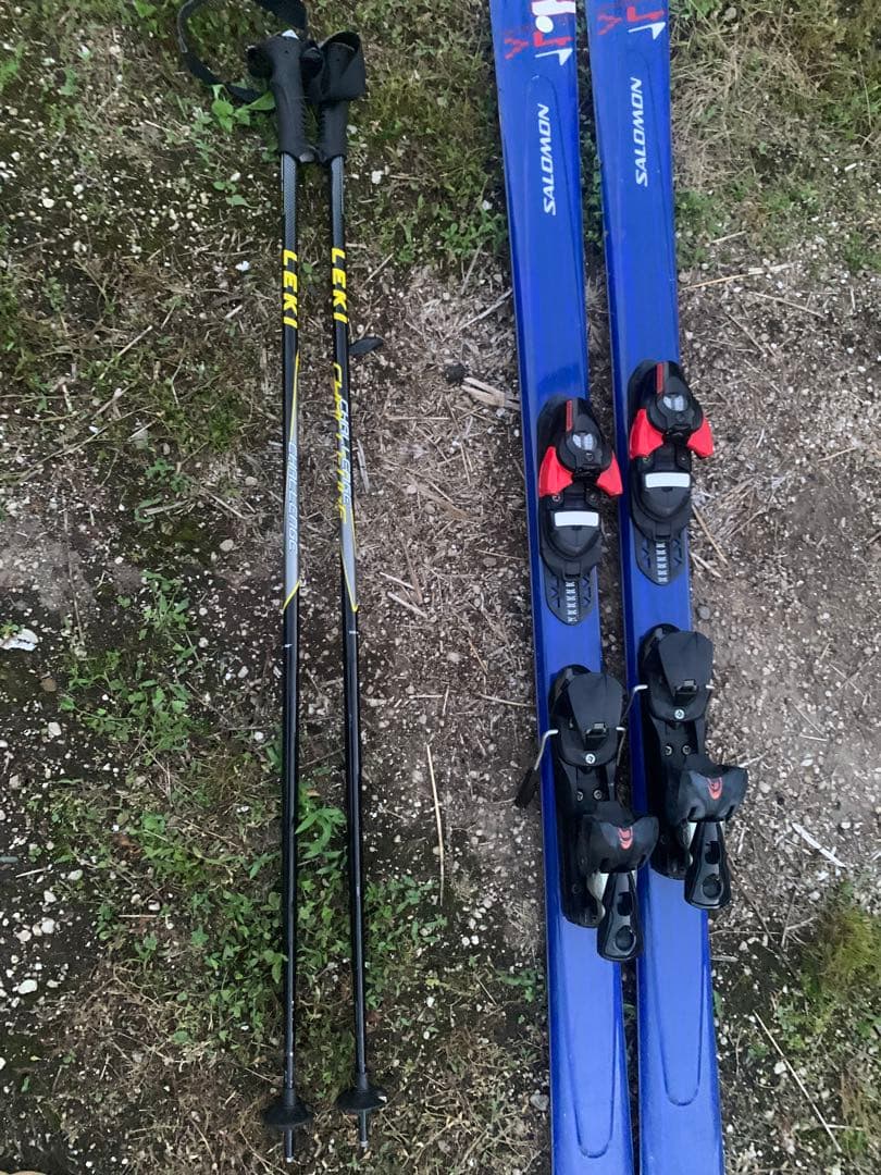 Skis