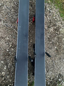 Skis