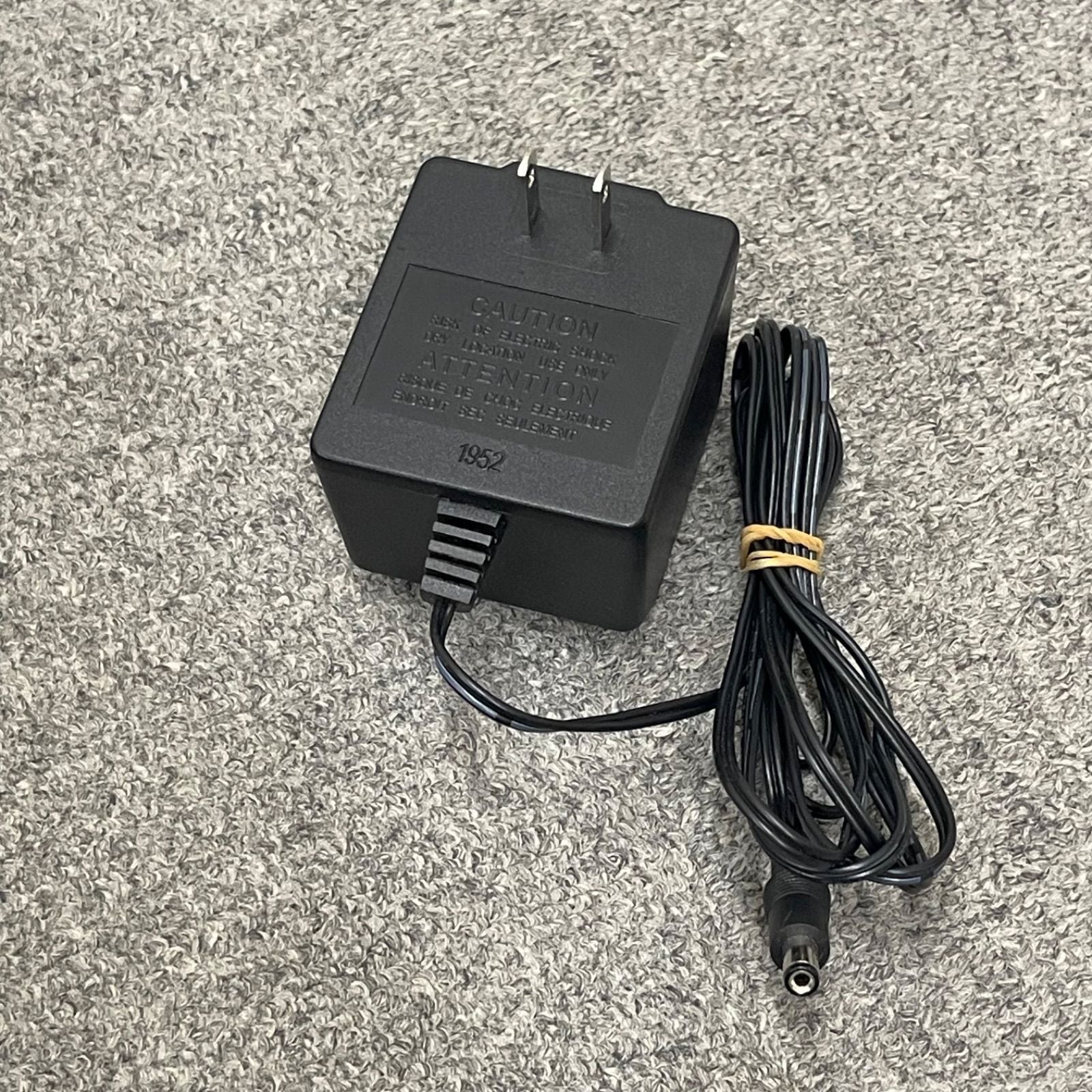 Yamaha Keyboard Electronic Piano Npa 2019 Psr-E360Dw