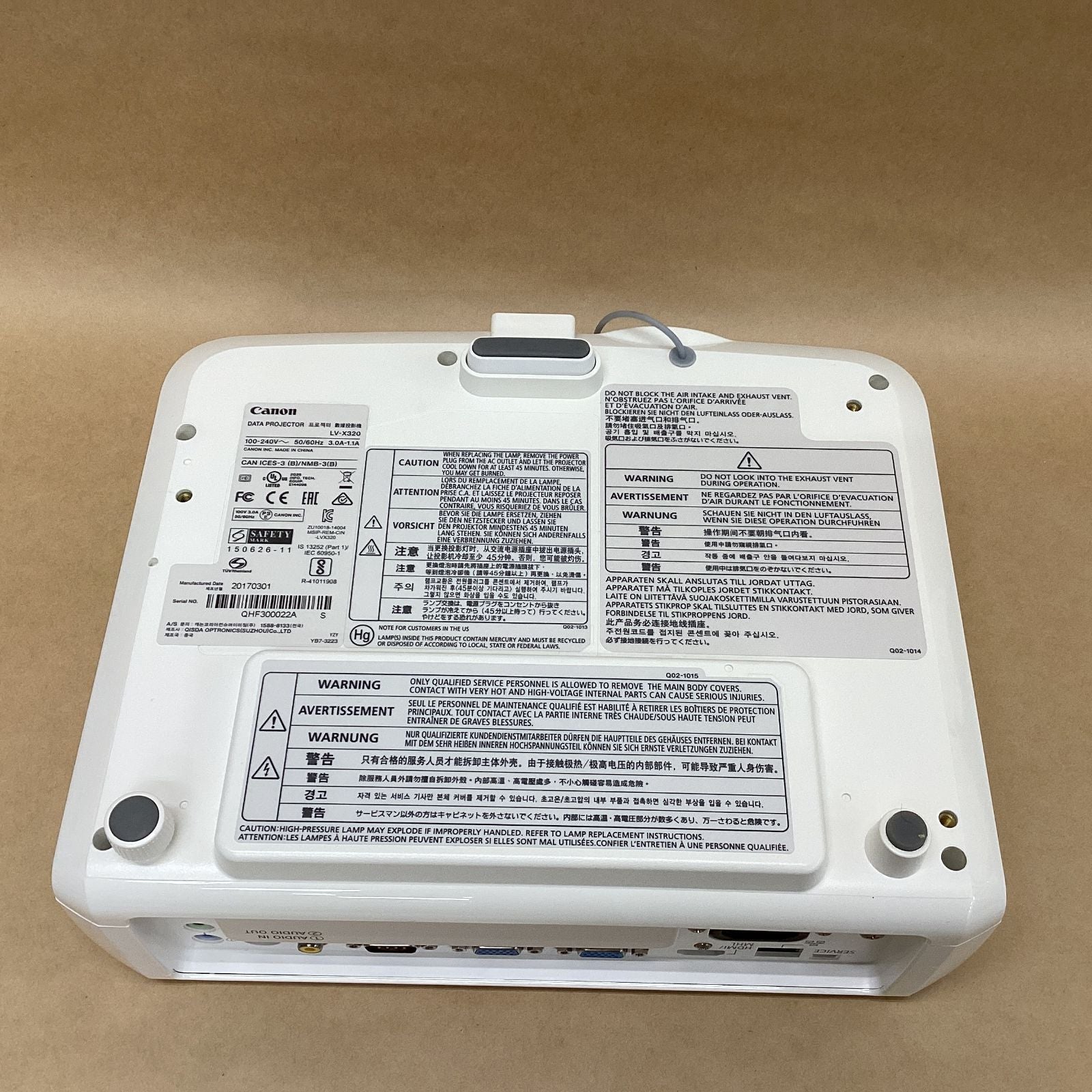 Canon Projector Body 2707 Dlp Lv-X320 3200 Xga Hdmi/Mhl D-Sub Hdmi