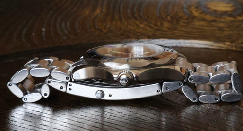 Omega Quartz Watches 300