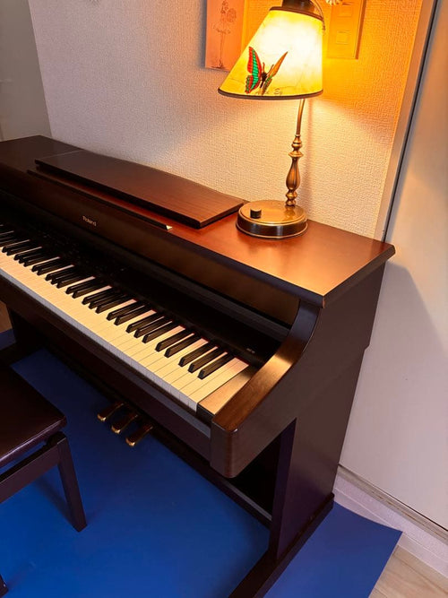 Roland Keyboards Digital Pianos Hp337R D