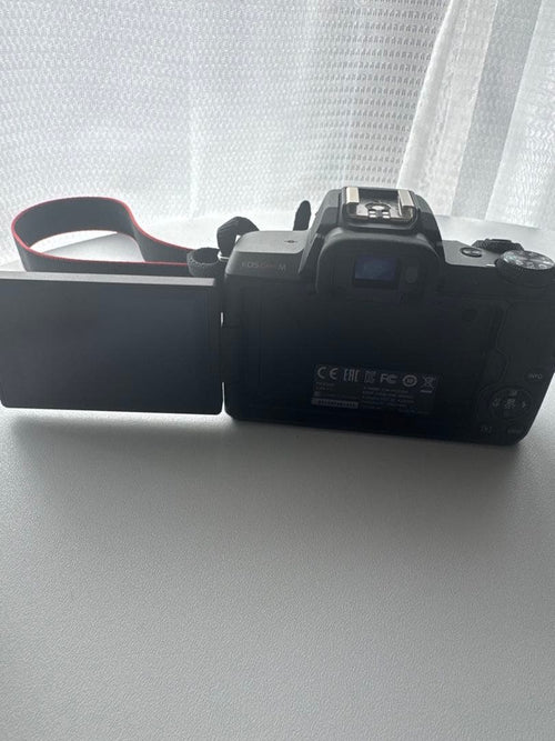 Canon Mirrorless Interchangeable Lips Eoskissm