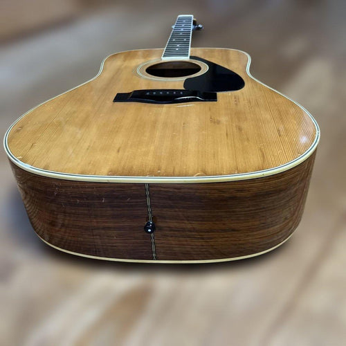 Yamaha Acoustic Guitars Fg-301B