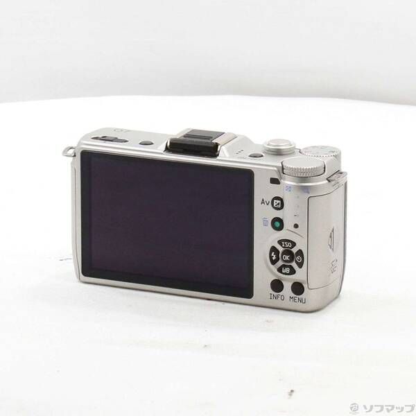 Pentax Digital Slr Q7 (1240 Sdxc 262