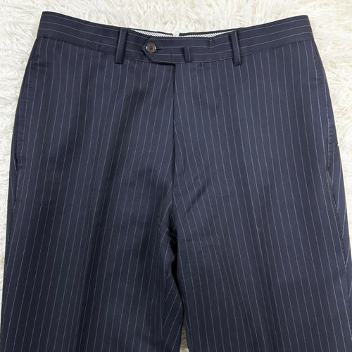 Tomorrowland Business Suit