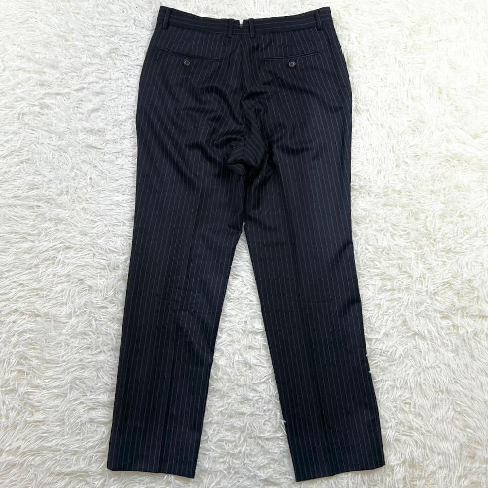 Tomorrowland Business Suit