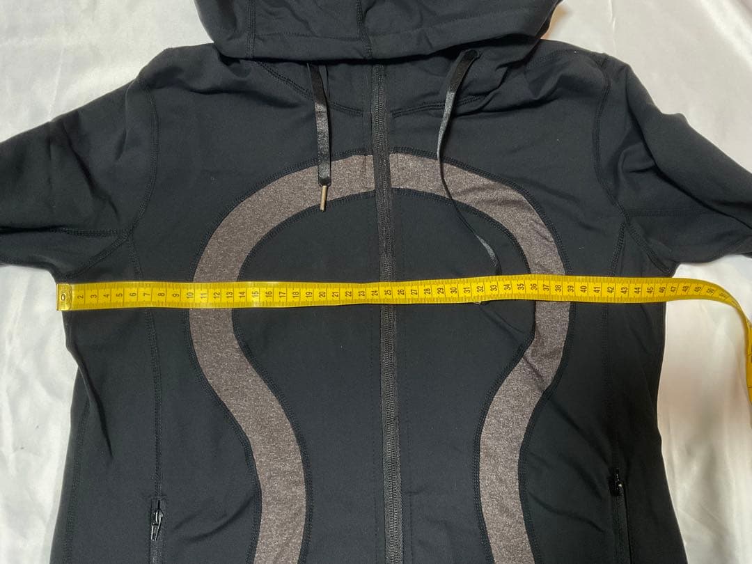 Lululemon Hoodies /L 8