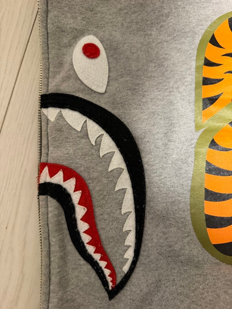 A Bathing Ape Hoodies Xl
