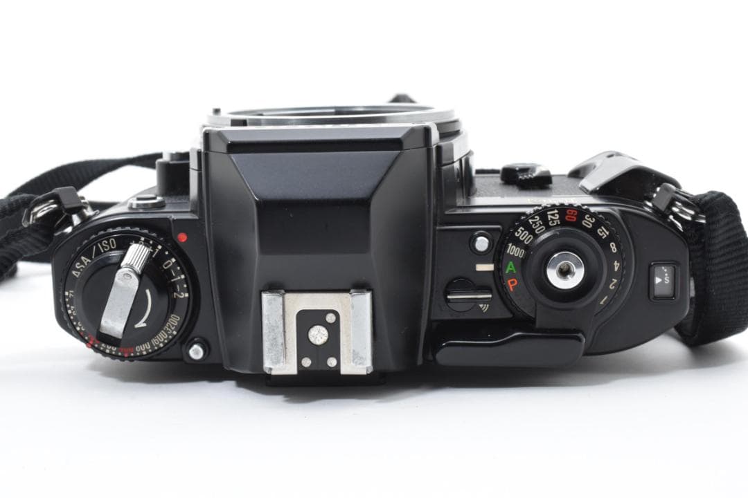 Slr Camera (Film) Nikon Fg #20986