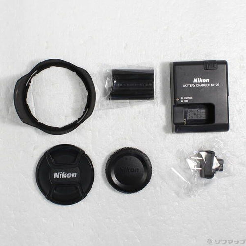 Nikon Digital Slr D7000 18-200 Vr Ii (1620 Sdxc) 258
