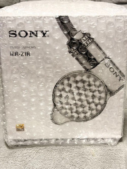 Sony Recableable Earphones Ier-Z1R