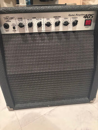 Roland Guitar Amplifiers Amplifier 405