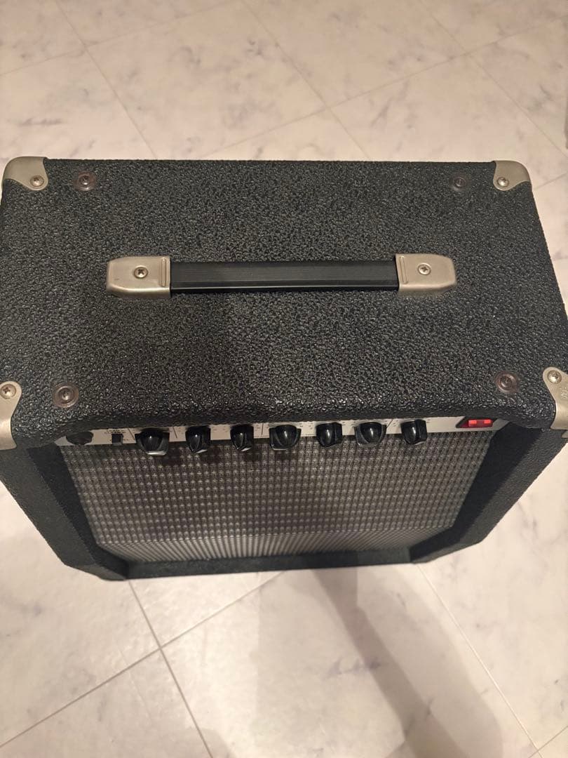 Roland Guitar Amplifiers Amplifier 405