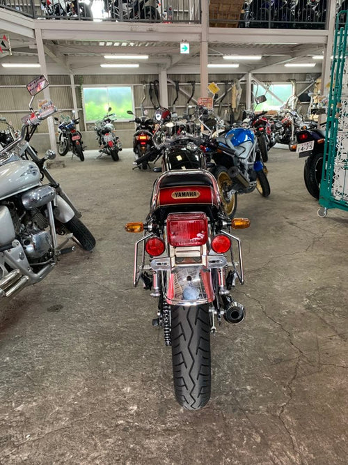 Yamaha Motorcycle Body Sr400